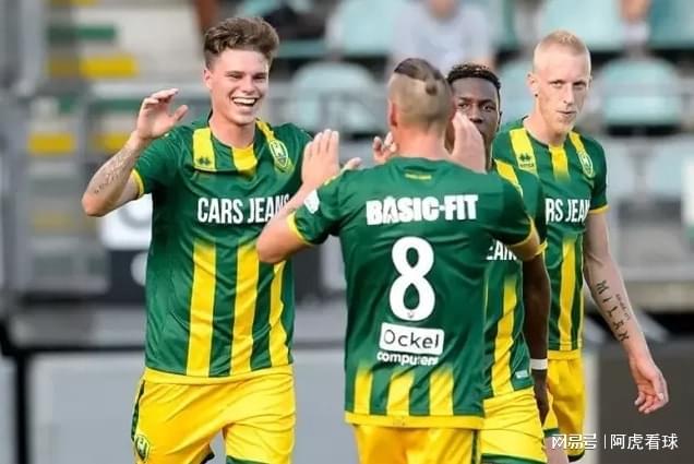 轮下午餐时 轮下午餐时