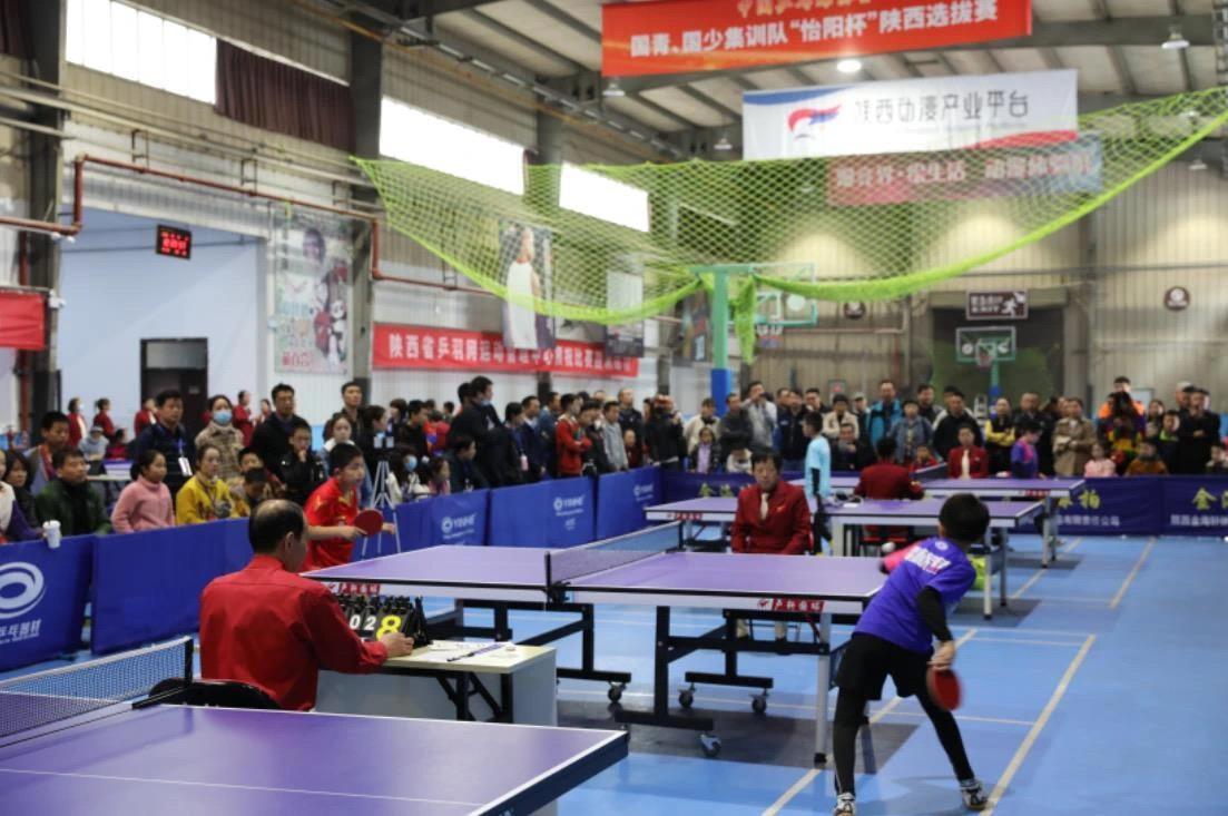 正是凭借其 正是凭借其